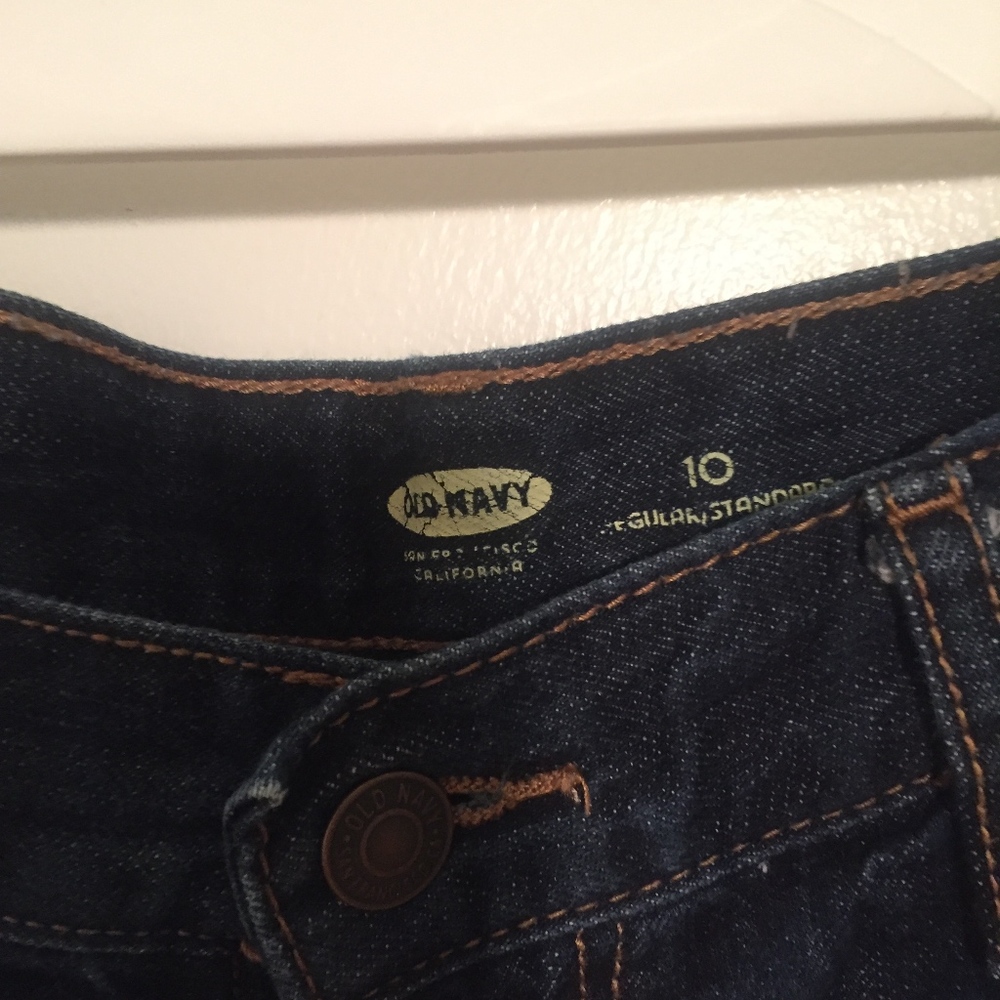 2 Pairs Old Navy Denim Shorts Women Size 10 - Picture 3 of 7